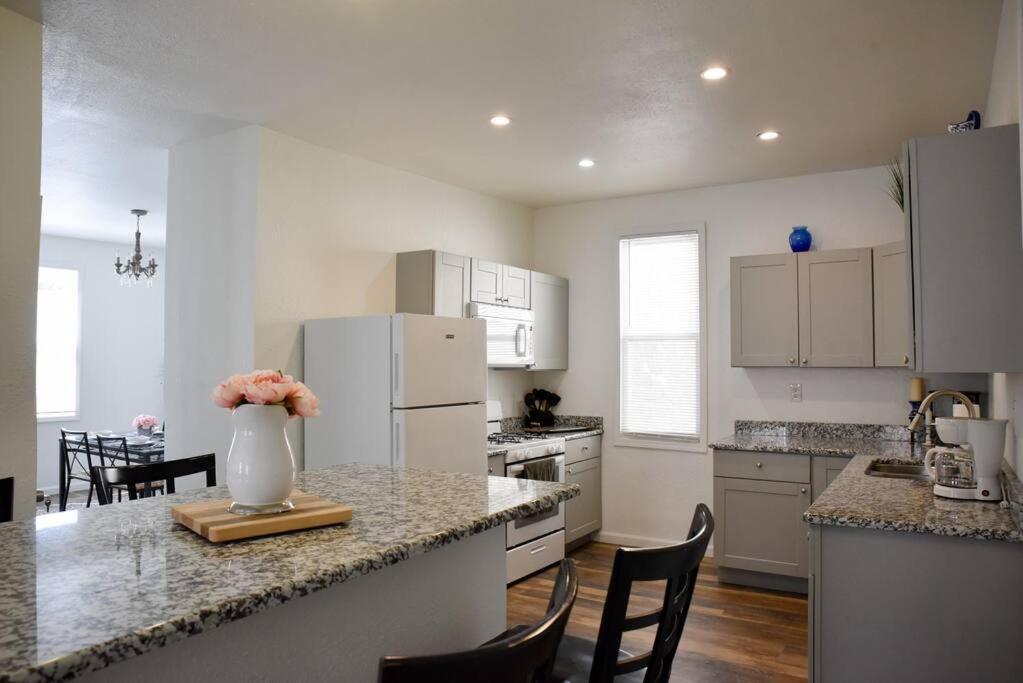 Stunning Big Home Near Downtown North Shore & More Pittsburgh Bagian luar foto